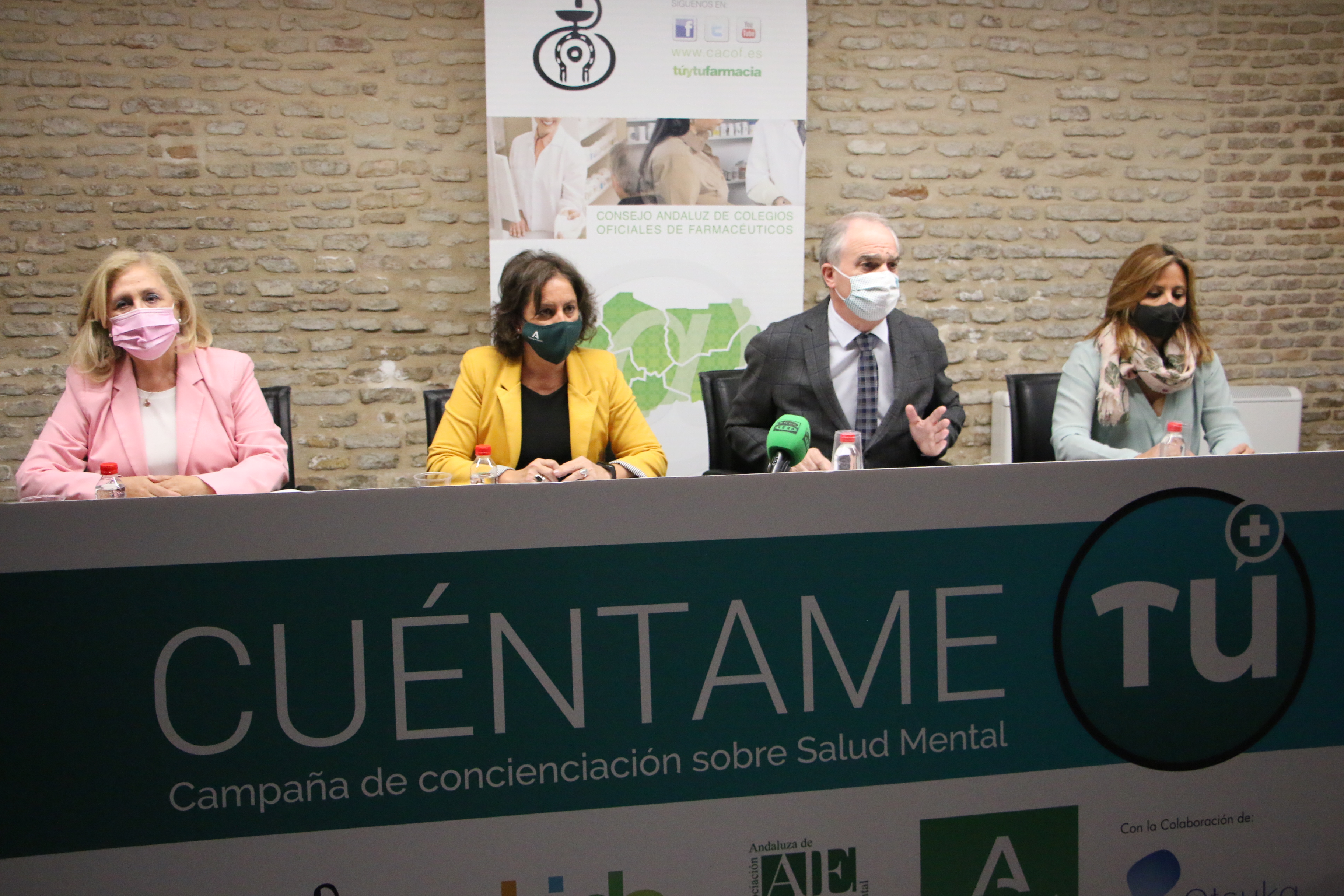 Farmacéuticos, profesionales de salud mental, pacientes y administración editan una guía para mejorar la atención de las personas con problemas de salud mental y ofrecer apoyo a sus cuidadores y familiares Farmacéuticos, profesionales de salud mental, pacientes y administración editan una guía para mejorar la atención de las personas con problemas de salud mental y ofrecer apoyo a sus cuidadores y familiares