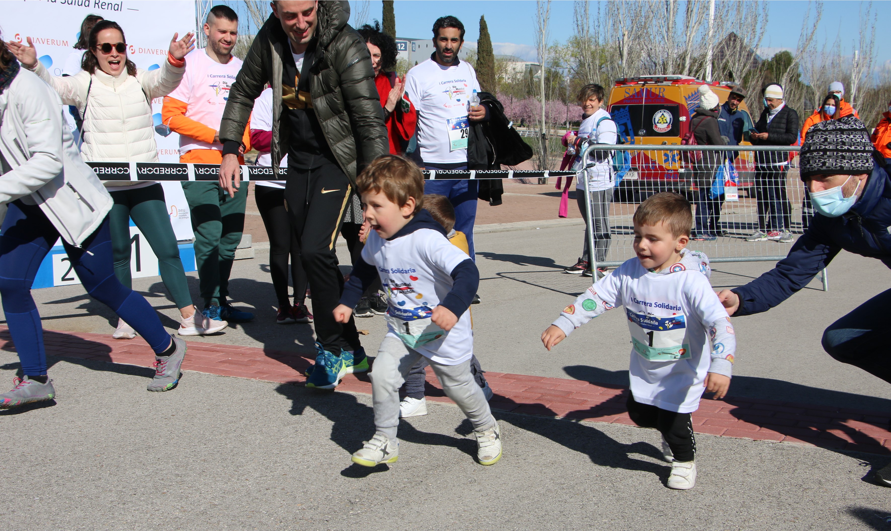 Nota informativa - Unas 400 personas participan en Madrid en la “I Carrera Solidaria por la Salud Renal” con el fin de sensibilizar sobre la enfermedad renal y fomentar el deporte y los hábitos de vida saludable como medida de prevención 