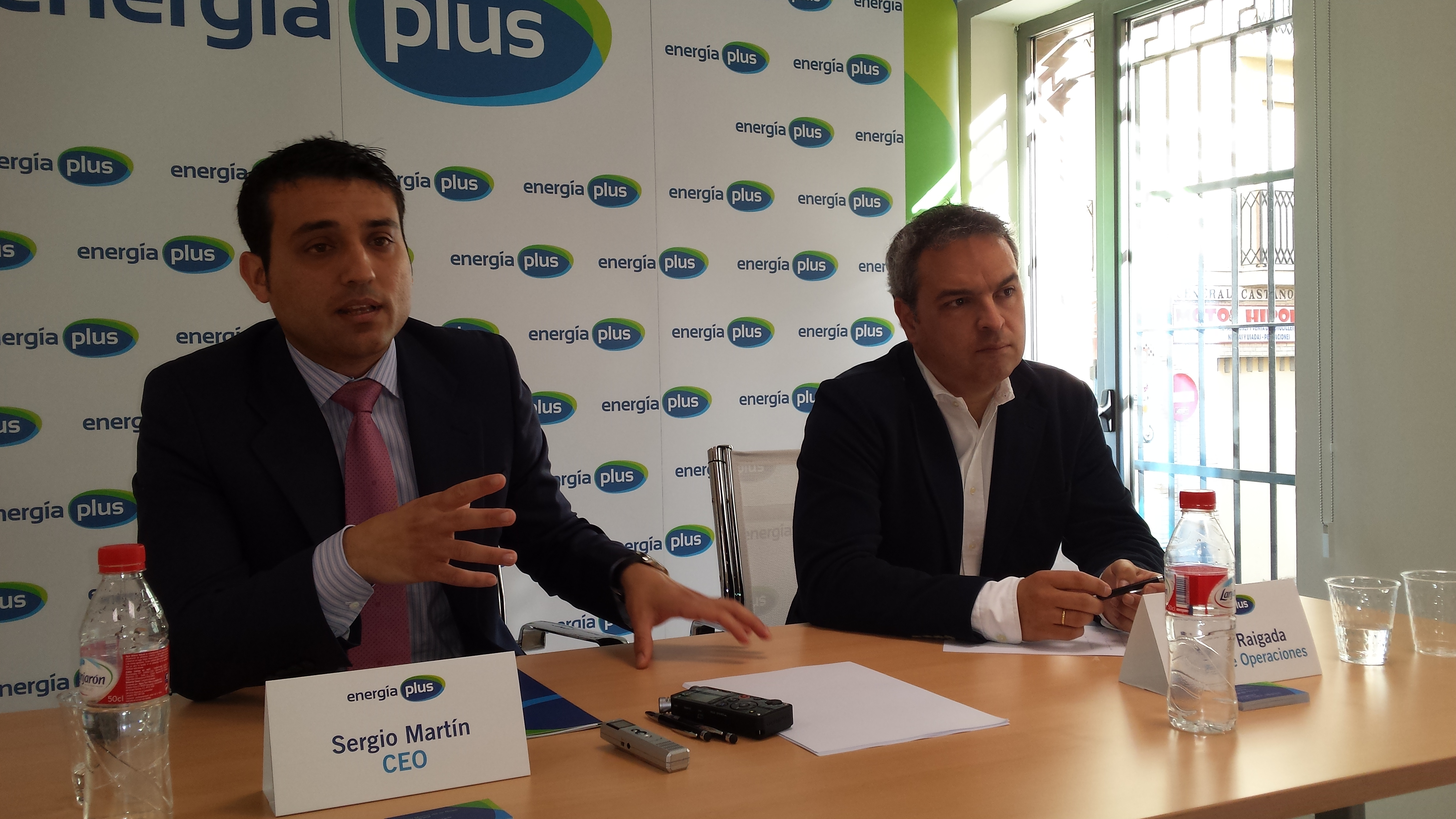 A la izquierda, Sergio Martín, CEO de Energía Plus. A la derecha, Manuel Raigada, director de Operaciones de Energía Plus.