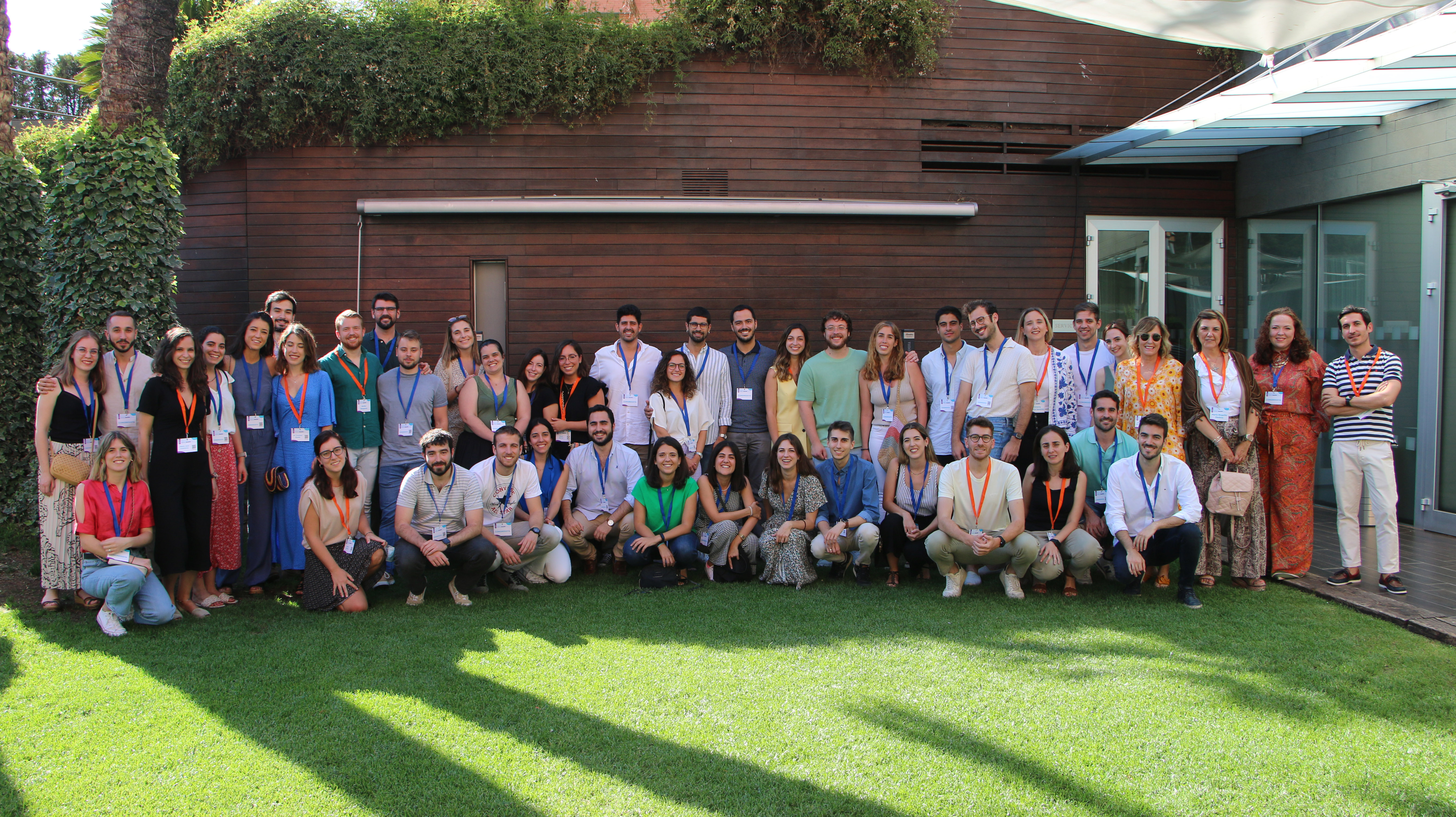 Granada reúne a más de 70 oncólogos residentes y expertos de toda Andalucía para mejorar su formación clínica en Oncología Médica Granada reúne a más de 70 oncólogos residentes y expertos de toda Andalucía para mejorar su formación clínica en Oncología Médica