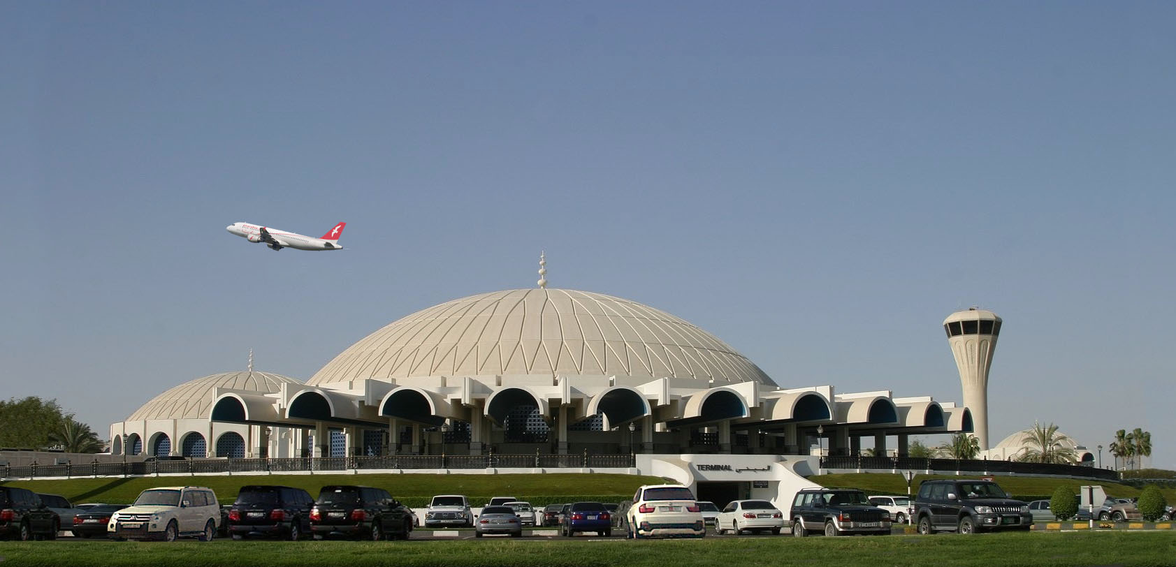 NOTA DE PRENSA: El Aeropuerto Internacional de Sharjah (EAU) elige AERTEC para optimizar la gestión de sus operaciones