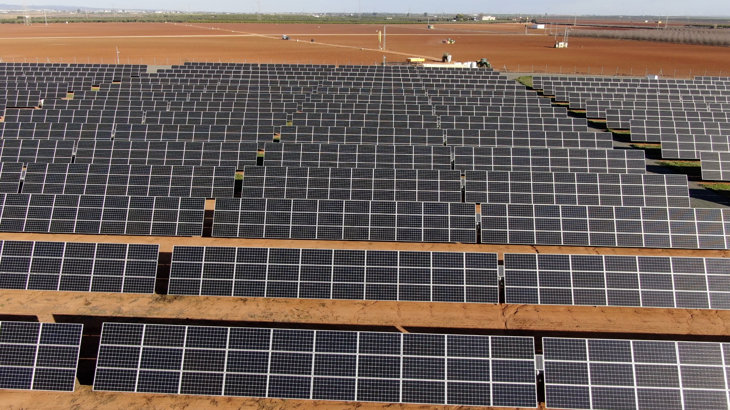 La Comunidad de Regantes del Valle Inferior del Guadalquivir cubrió con energías limpias propias de su planta solar el 57% de su consumo eléctrico total en 2022