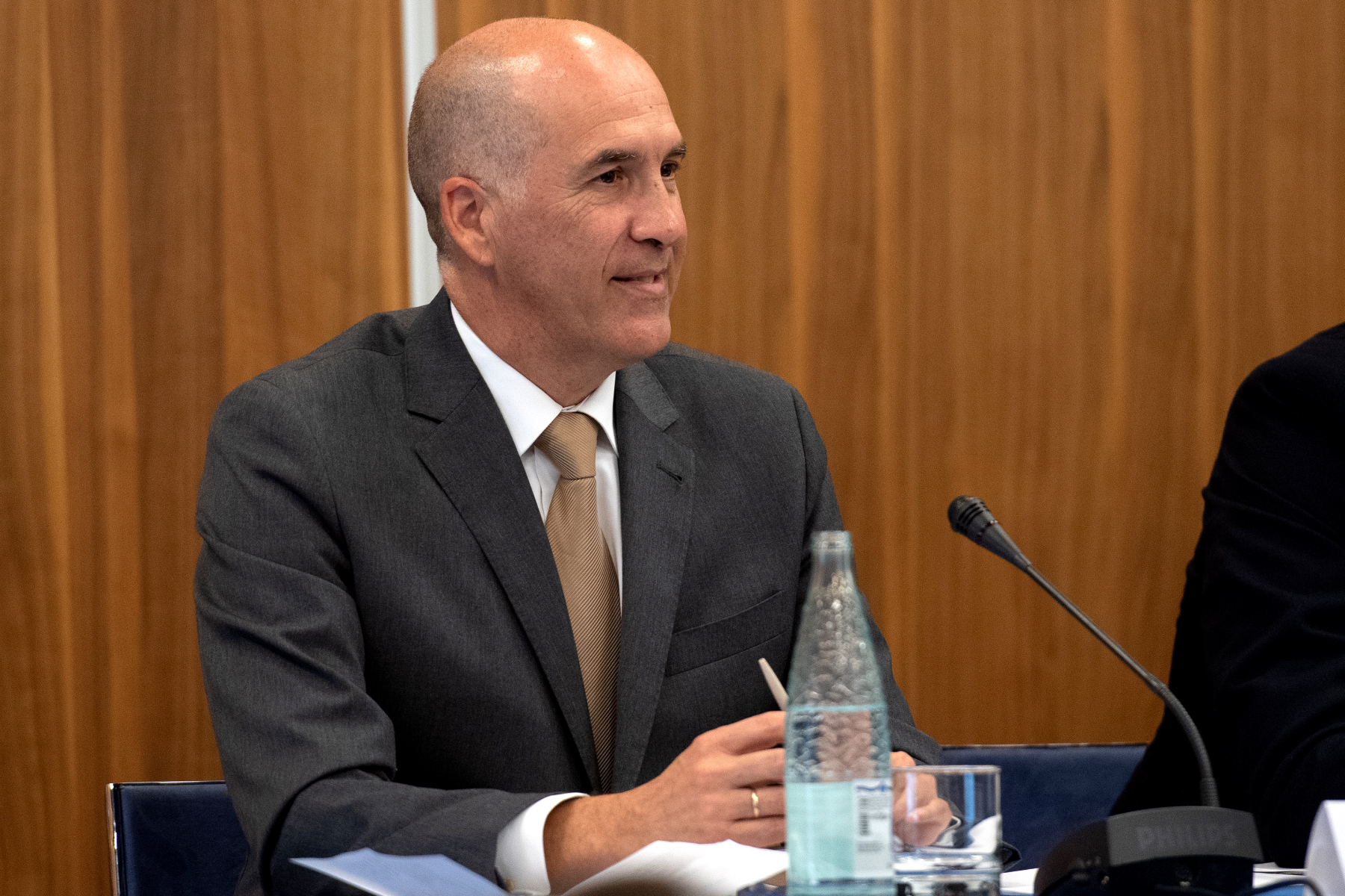 Alberto Virués, nuevo presidente del Colegio de Farmacéuticos de Cádiz Alberto Virués, nuevo presidente del Colegio de Farmacéuticos de Cádiz