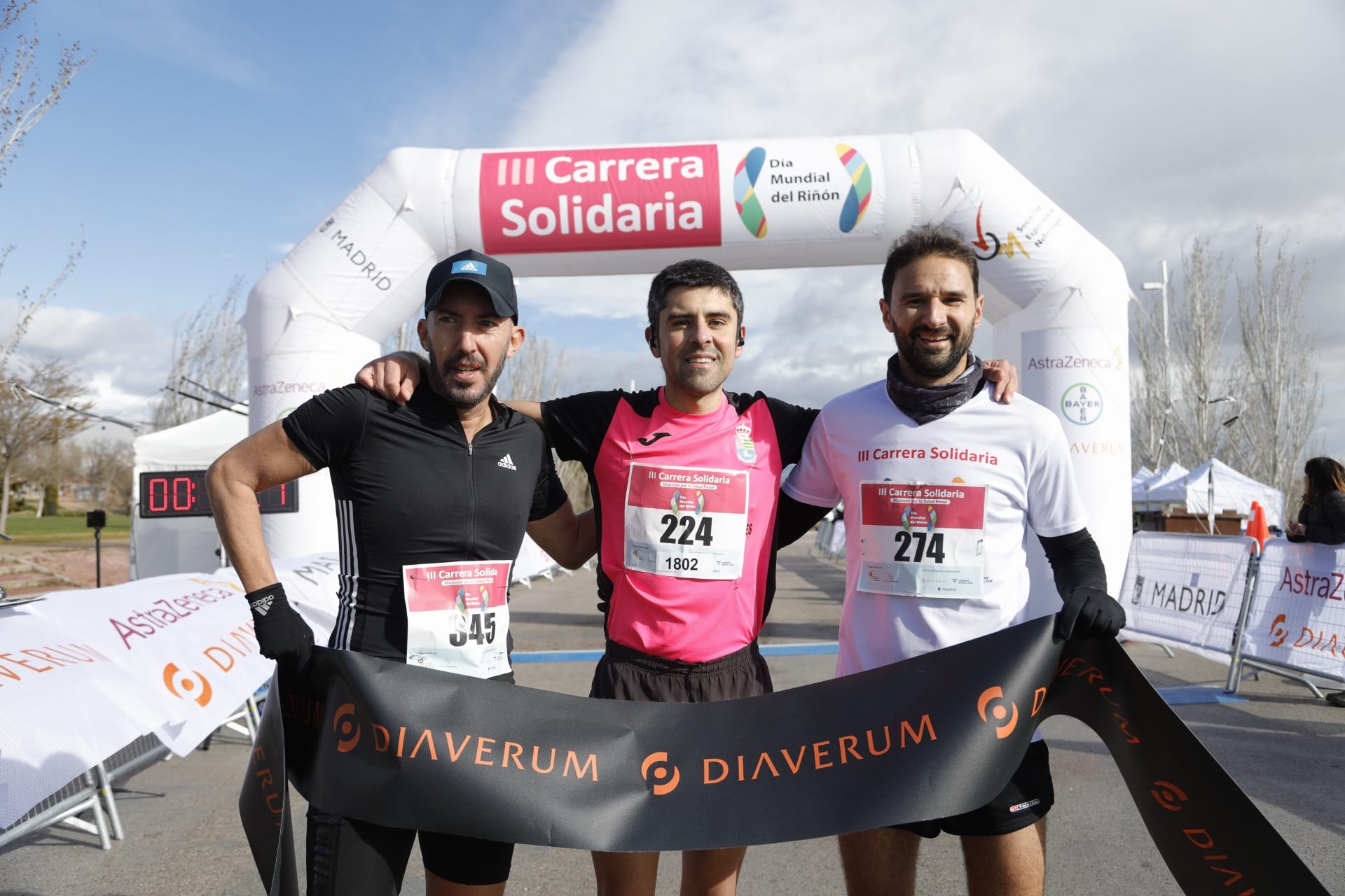 Más de 450 personas participan en la III Carrera Solidaria “Muévete por la Salud Renal” para sensibilizar sobre la enfermedad renal crónica y fomentar el ejercicio y los hábitos saludables como medida de prevención Más de 450 personas participan en la III Carrera Solidaria “Muévete por la Salud Renal” para sensibilizar sobre la enfermedad renal crónica y fomentar el ejercicio y los hábitos saludables como medida de prevención