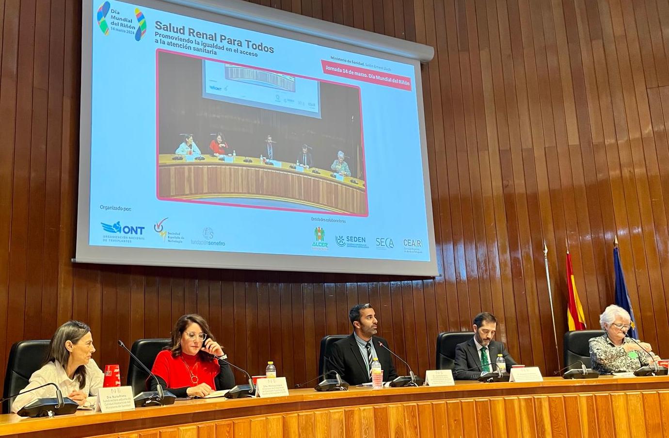 NOTA Y FOTO - Nefrólogos, enfermeras y pacientes piden un plan de salud renal que mejore la equidad en el acceso al tratamiento y frene la creciente escalada de la Enfermedad Renal Crónica en España NOTA Y FOTO - Nefrólogos, enfermeras y pacientes piden un plan de salud renal que mejore la equidad en el acceso al tratamiento y frene la creciente escalada de la Enfermedad Renal Crónica en España