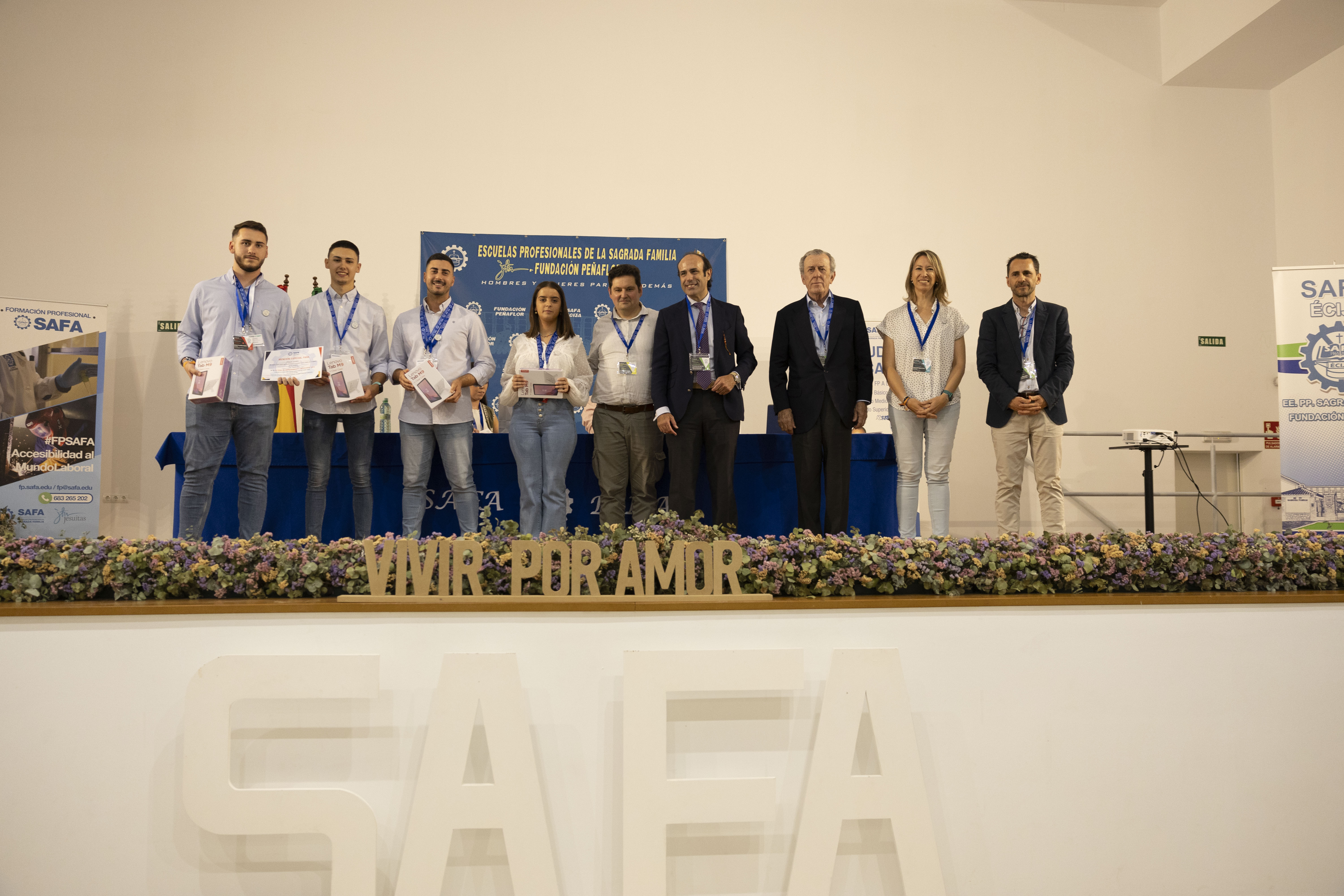 NOTA DE PRENSA: DOS PROYECTOS DE ALUMNOS DE FP DE SAFA ÉCIJA CONSIGUEN EL PRIMER Y TERCER PREMIO DE LA VII FERIA DEL EMPRENDIMIENTO NOTA DE PRENSA: DOS PROYECTOS DE ALUMNOS DE FP DE SAFA ÉCIJA CONSIGUEN EL PRIMER Y TERCER PREMIO DE LA VII FERIA DEL EMPRENDIMIENTO