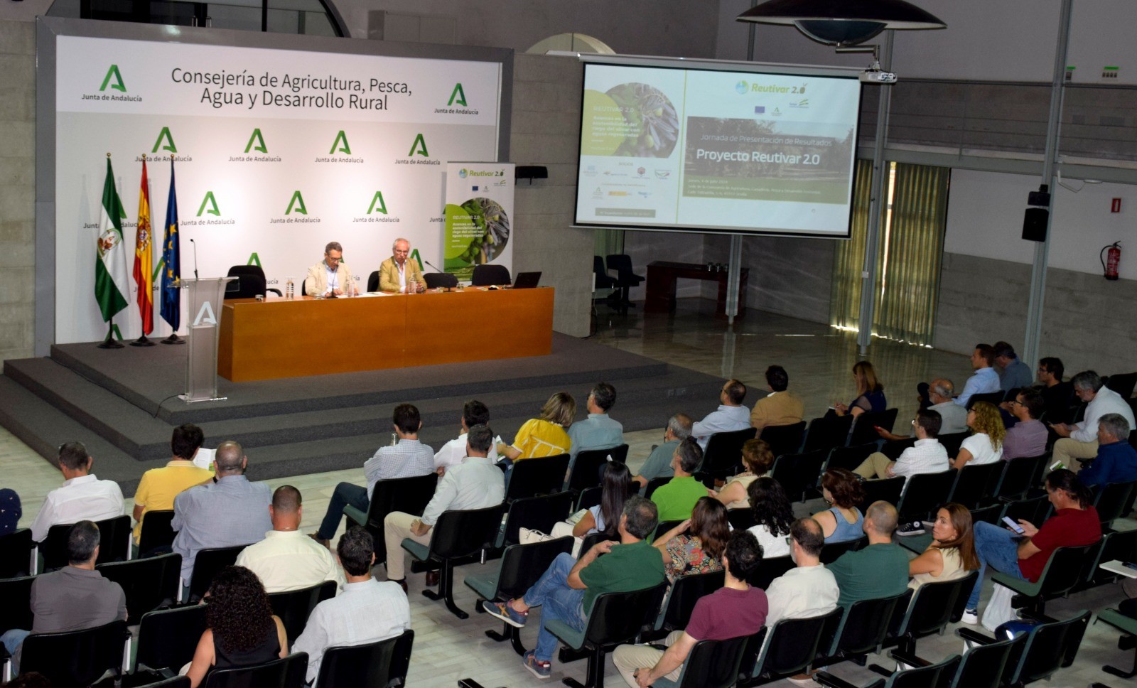 NOTA DE PRENSA: LAS AGUAS REGENERADAS PUEDEN UTILIZARSE PARA EL RIEGO DEL OLIVAR CON PLENA SEGURIDAD PARA LA SALUD HUMANA Y AMBIENTAL Y CON PLENO CUMPLIMIENTO DE LA NORMATIVA EUROPEA