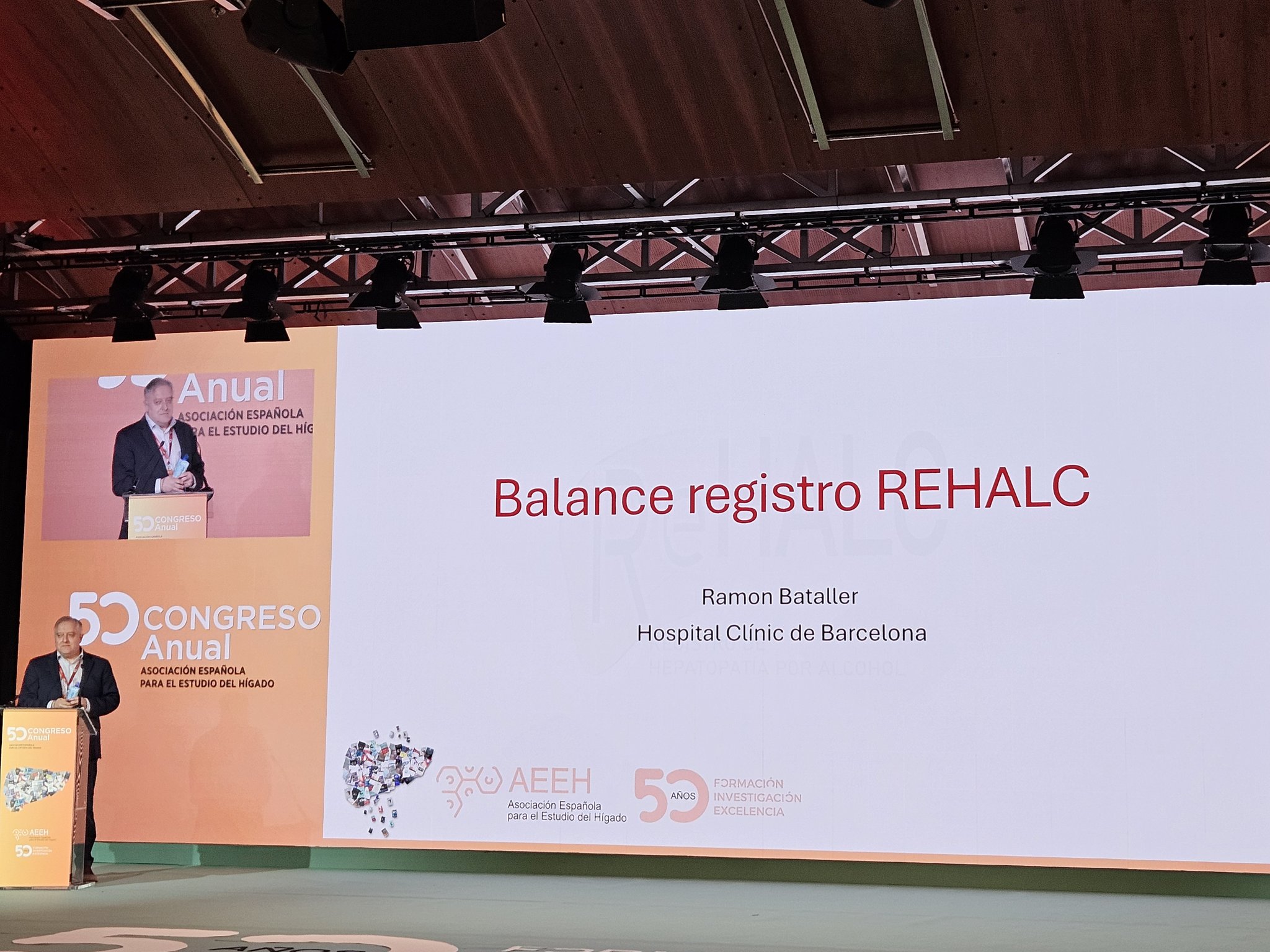 Nota de Prensa- Los especialistas del hígado piden cambios regulatorios a nivel nacional y europeo para frenar el aumento de las enfermedades hepáticas severas vinculadas al consumo de alcohol