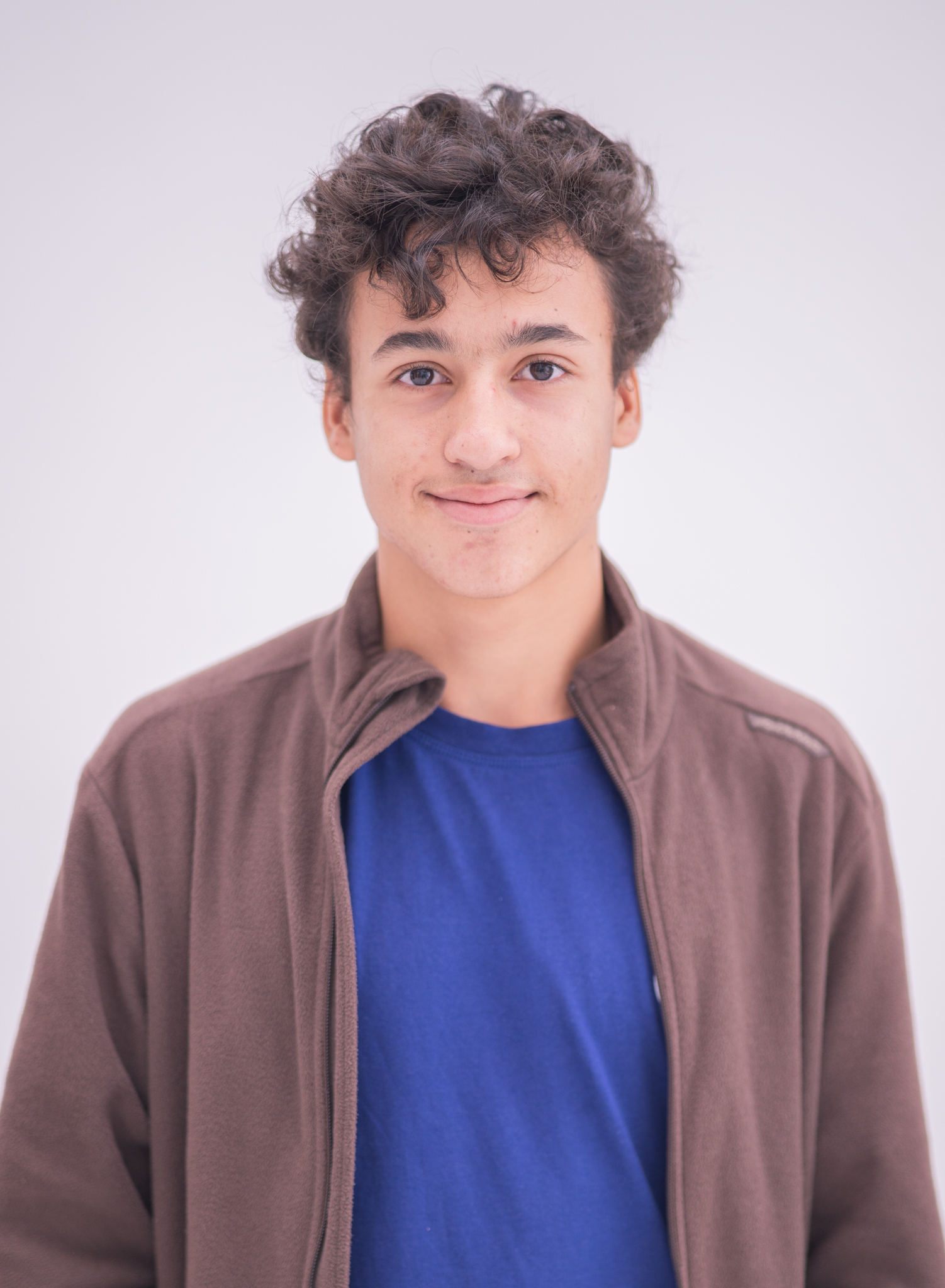 NOTA DE PRENSA: EL ALUMNO DE BACHILLERATO NICOLÁS EMMANUEL BRIAND GANA LA FASE LOCAL DE LA OLIMPIADA DE FÍSICA Y REPRESENTARÁ A SEVILLA EN LA FASE NACIONAL DEL 11 AL 14 DE ABRIL 