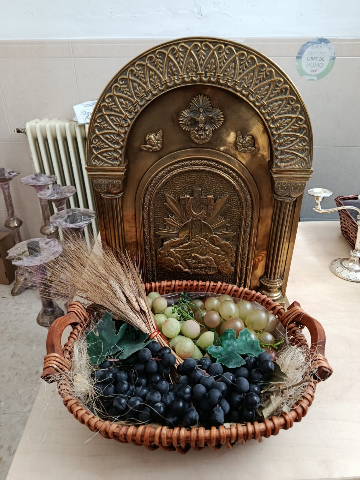 NOTA DE PRENSA: MÁS DE 200 ALUMNOS Y FAMILIAS DE SAFA VILLACARRILLO CULMINAN DOS MESES DE TRABAJO PARA EL HISTÓRICO PASO POR EL COLEGIO DE LA PROCESIÓN DEL CORPUS CHRISTI