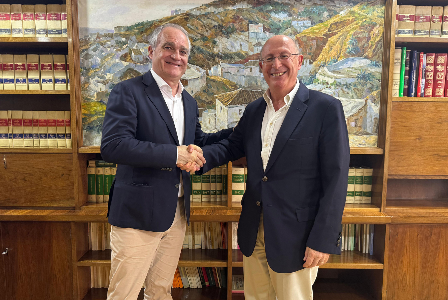 Nota de prensa - El CACOF y la SEFIT se alían para fomentar el uso de los productos fitoterápicos y mejorar la formación de los farmacéuticos andaluces en este campo profesional