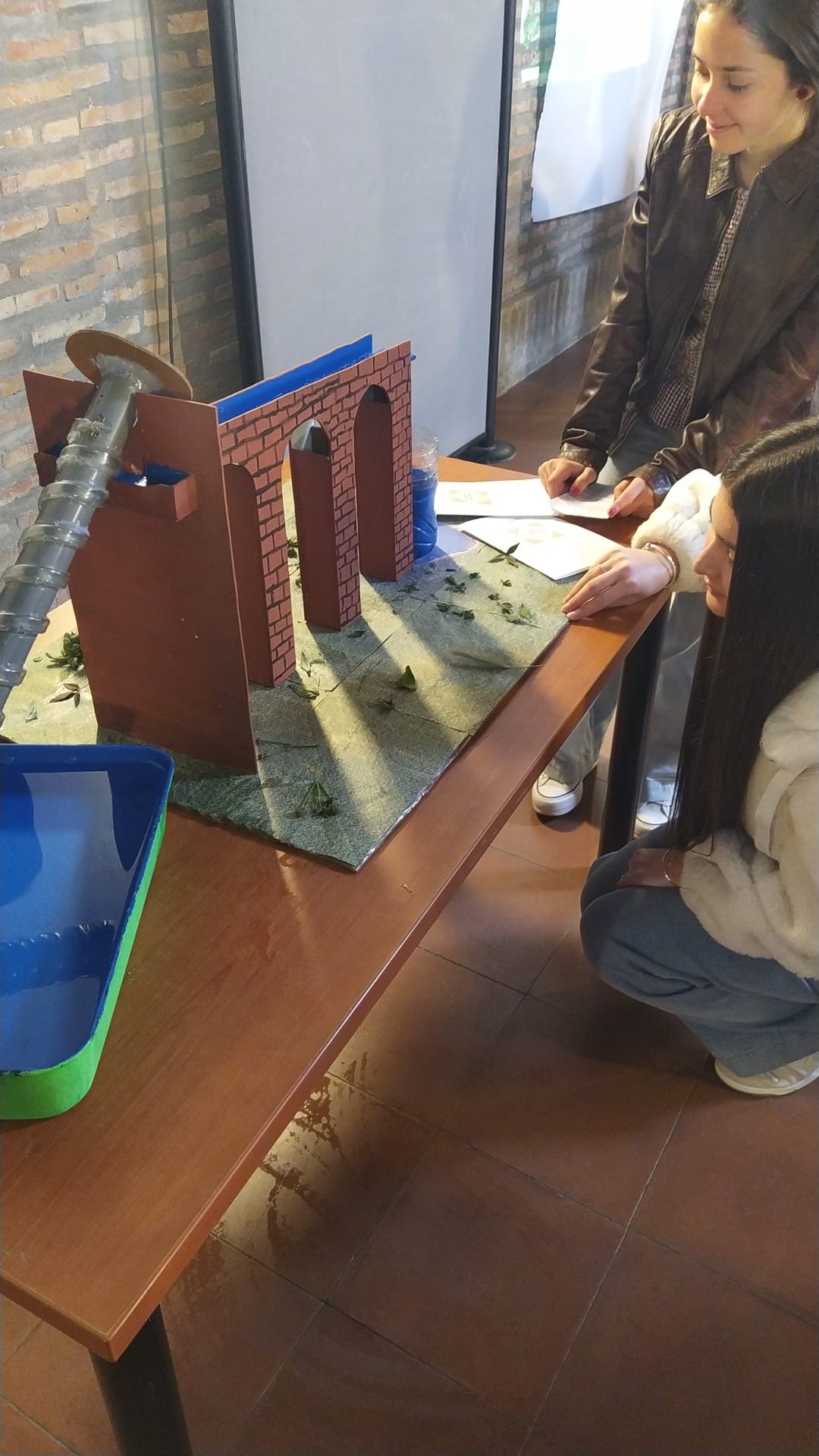 NOTA DE PRENSA: EL COLEGIO SAFA-NTRA. SRA. DE LOS REYES REIVINDICA LAS HUMANIDADES Y LAS ÉPOCAS CLÁSICAS EN PLENA ERA DIGITAL A TRAVÉS DE LA INGENIERÍA DEL AGUA