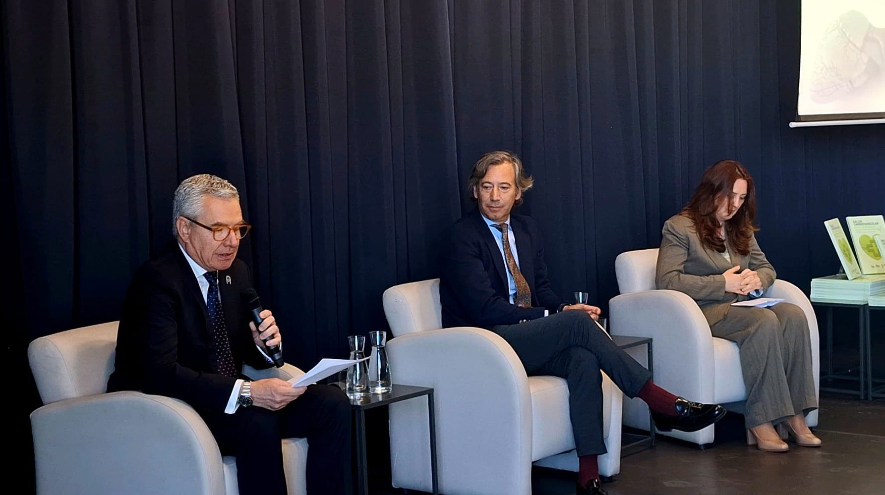 Nota de prensa - Farmacias de toda España se sumarán a la prevención de las enfermedades cardiovasculares difundiendo la guía divulgativa elaborada por los farmacéuticos de Córdoba, el IMIBIC y la Fundación Bidafarma 