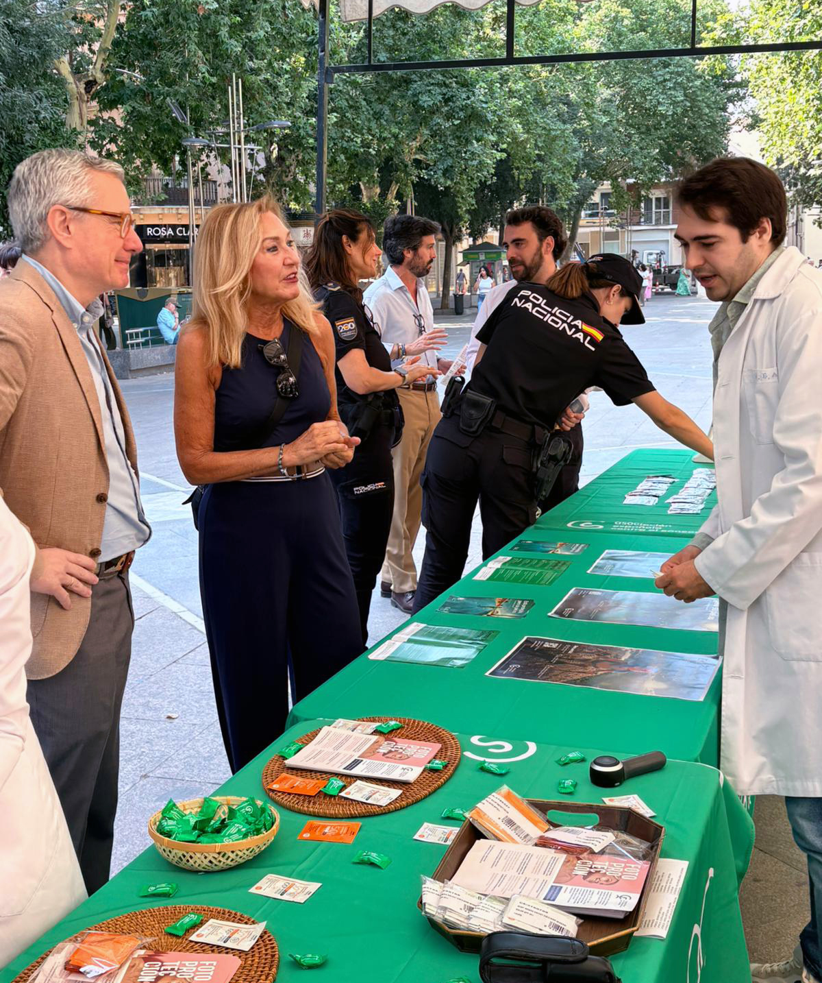 Nota COF Córdoba - Los farmacéuticos cordobeses se unen a la AECC para concienciar sobre el cáncer de piel e informar a la población de las principales medidas de prevención y una buena protección solar