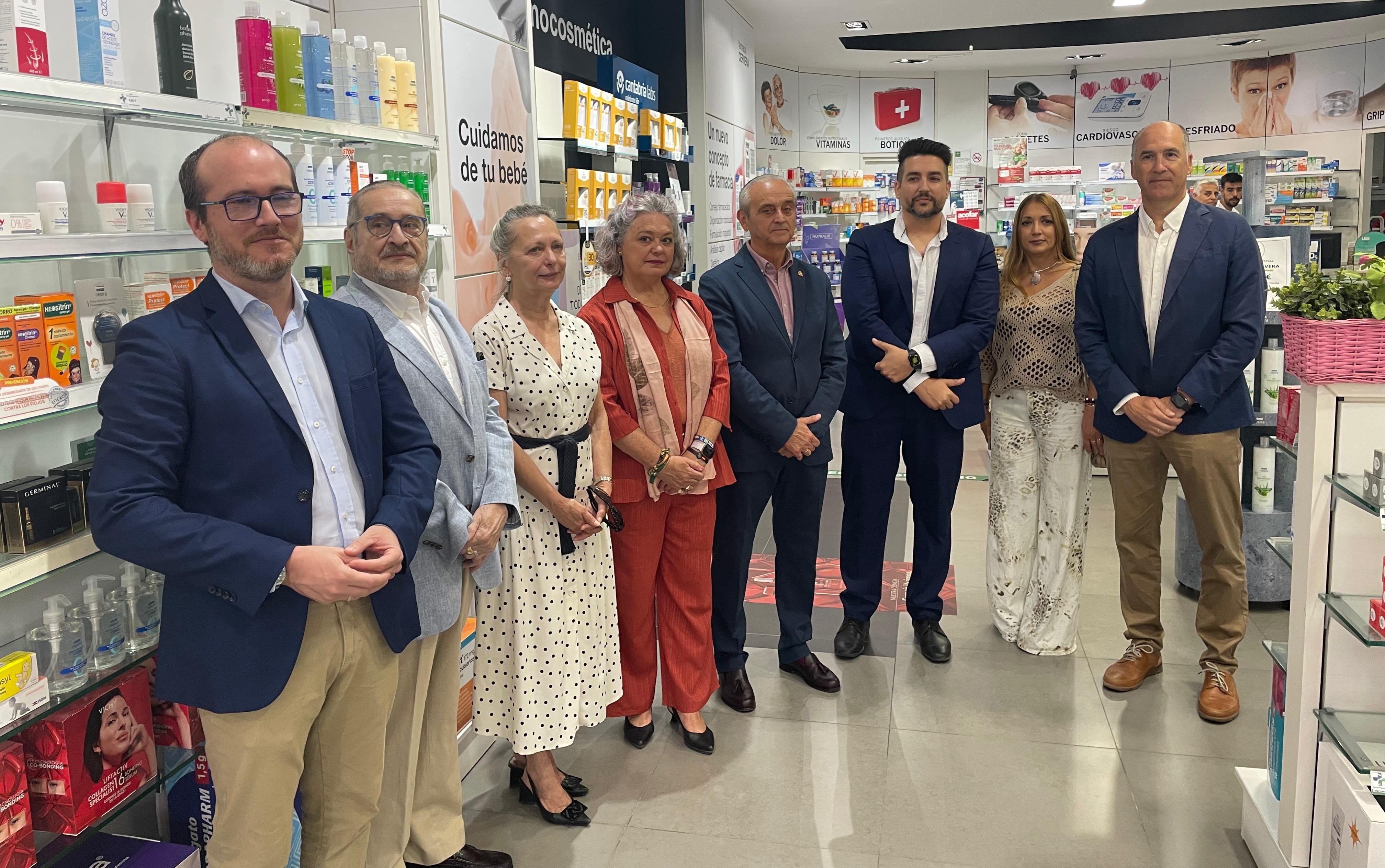 Nota COF Cádiz - Más de 34.000 personas se benefeciarán desde hoy en Cádiz de la puesta en marcha de la receta electrónica concertada de MUFACE como vía para acceder de forma ágil a sus tratamientos farmacéuticos