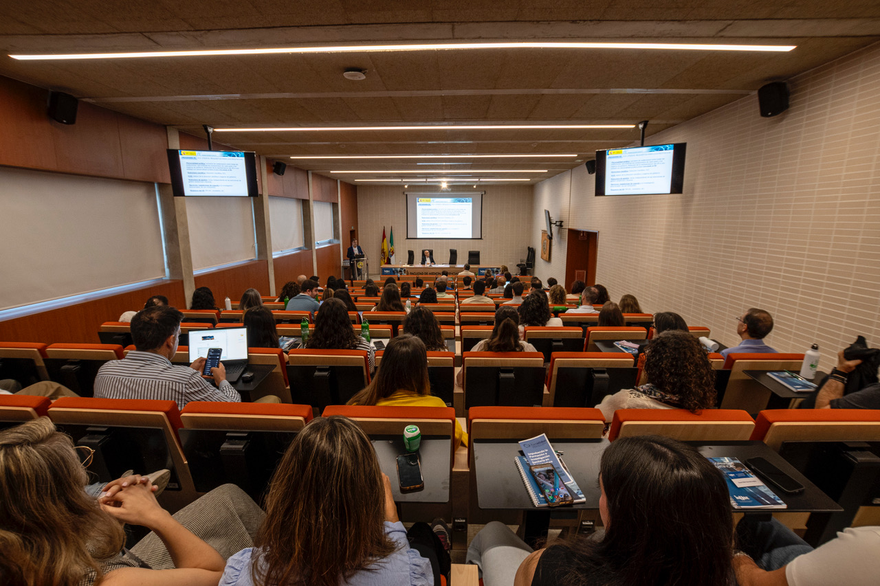 NOTA DE PRENSA: INUBE CONSOLIDA SU AVANCE HACIA LA ACREDITACIÓN COMO INSTITUTO DE INVESTIGACIÓN SANITARIA Y LLAMA A CULMINAR LOS RETOS PENDIENTES