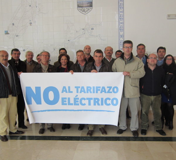 NOTA DE PRENSA//CÁDIZ: EL TARIFAZO ELÉCTRICO COSTARÁ MÁS DE 2,35 MILLONES ANUALES AL REGADÍO GADITANO, ABOCÁNDOLO A UN FUTURO INSOSTENIBLE