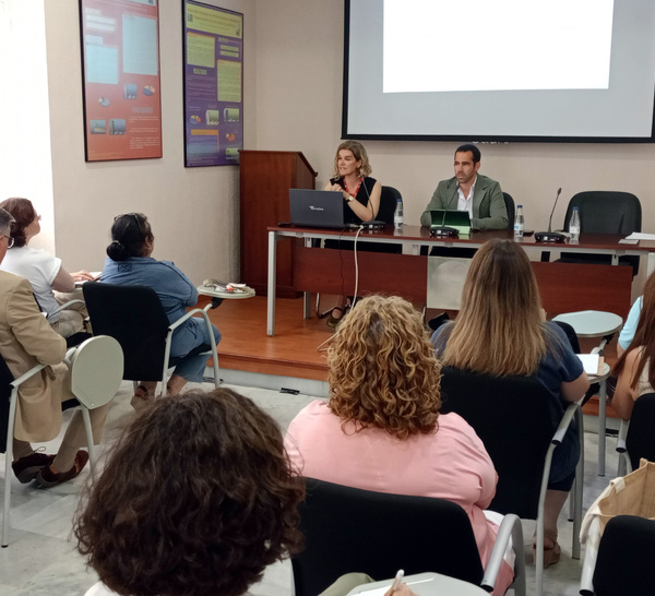 Nota de prensa - Los farmacéuticos andaluces se forman para mejorar sus conocimientos sobre las cefaleas y avanzar en cómo colaborar en la atención y mejora de la salud de los pacientes con estas patologías