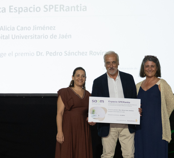 El Hospital de Jaén convertirá su sala de espera de oncología en un espacio más humanizado y confortable gracias a una beca de la Sociedad Andaluza de Oncología Médica