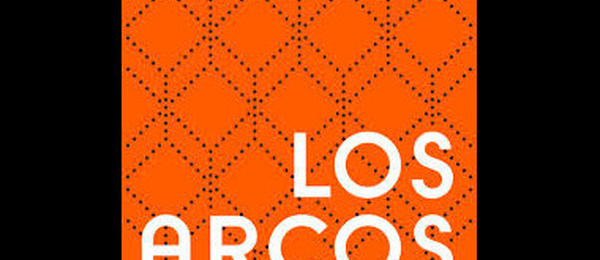 Nota Informativa : LOS ZOMBIS TOMAN LOS ARCOS: EL CENTRO COMERCIAL SE TRANSFORMA EN UN APOCALIPSIS ESTE SÁBADO